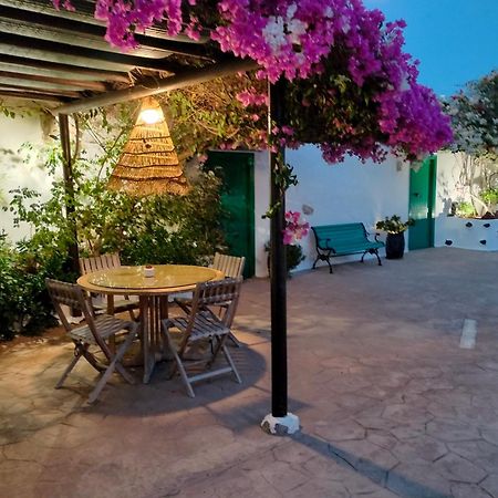 Buganvilla Molino تيناجون المظهر الخارجي الصورة